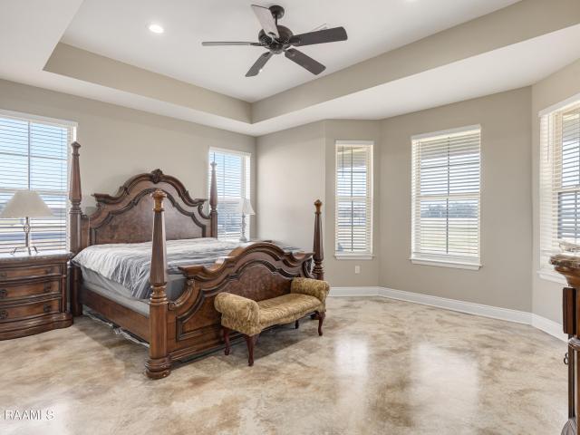 9925 Highway 343, Abbeville, LA 70510 | MLS #RA2600000