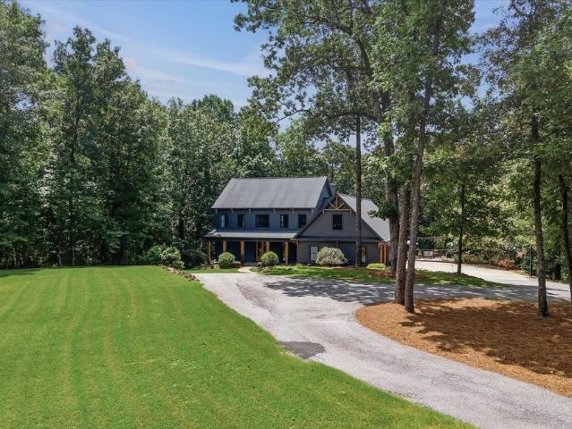 992 Oak Grove Road