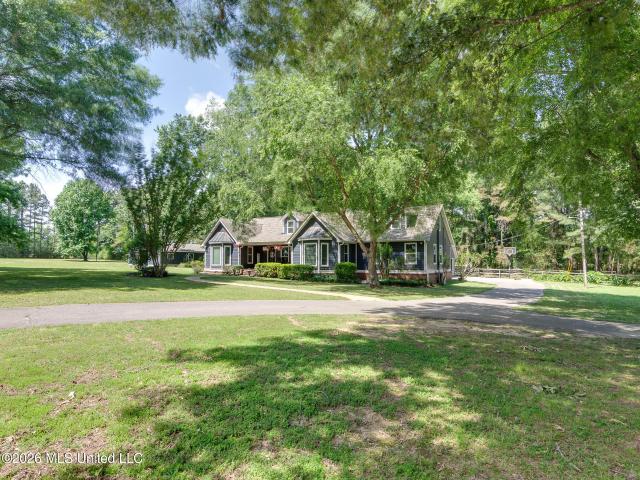 993 Quinn Road