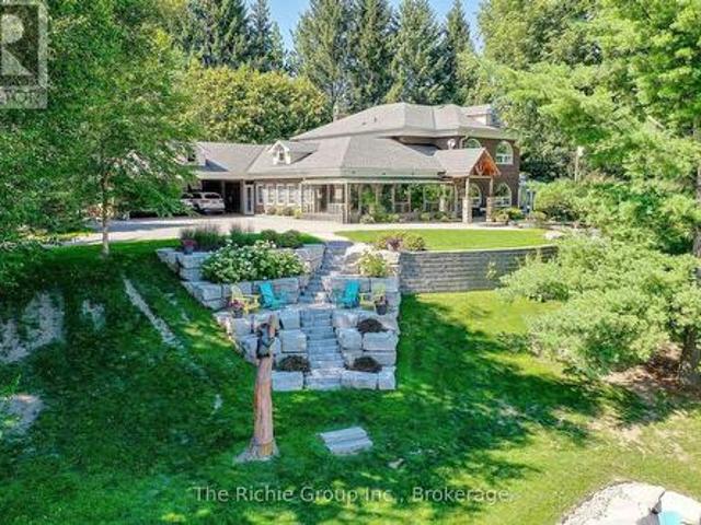 994030 Mono Adjala Town Line, Mono, ON, L9W 6H8 house for sale | Listing ID X13695 | Royal LePage