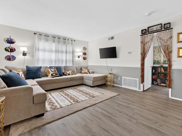 9941 Woodpark