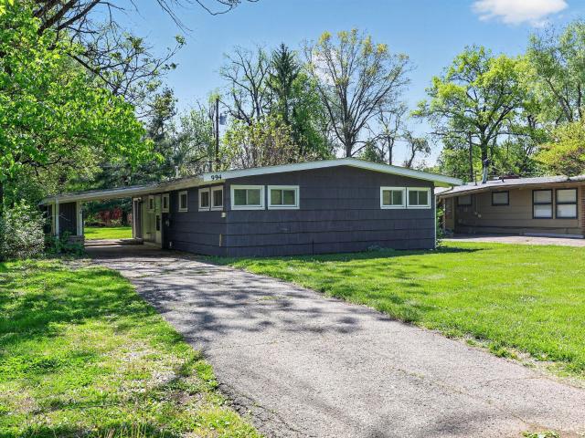 994 Sunbury Road