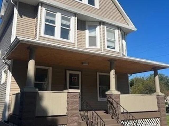 994 Parkwood Dr, Cleveland, OH 44108
