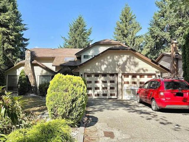 9955 Street, Surrey, BC, V3R 7N2 house for sale | Listing ID R3149 | Royal LePage