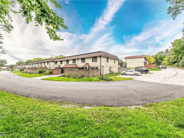 9956 Johnnycake Ridge Road E15