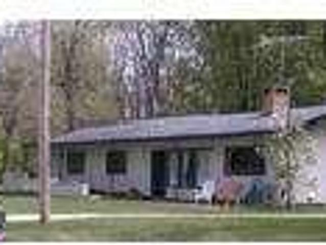 $995 / 3br 1428ftÂ² 5551 Southshore seasonal rental Whitehall 3br bedroom