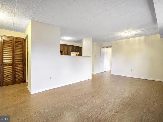 995 D Heather Ridge Drive # 4D