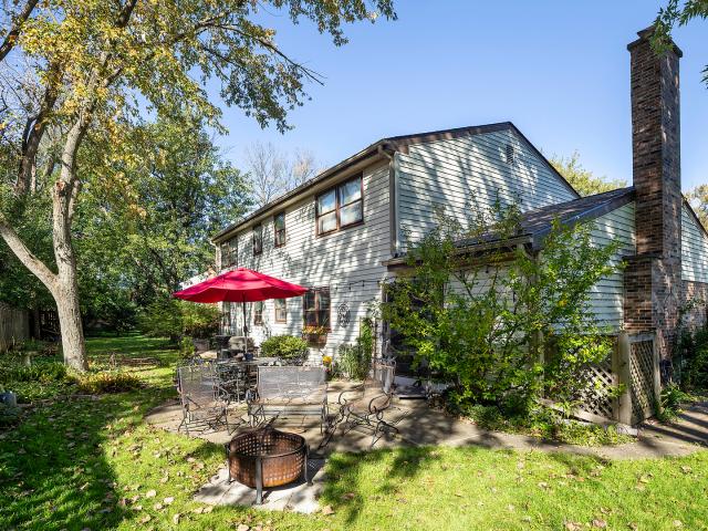 995 Hunter Court