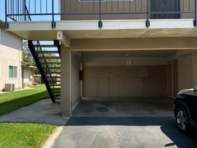 995 W Calle De Cielo