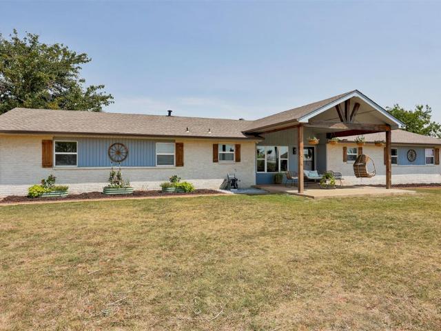 9966 NE Highway 33