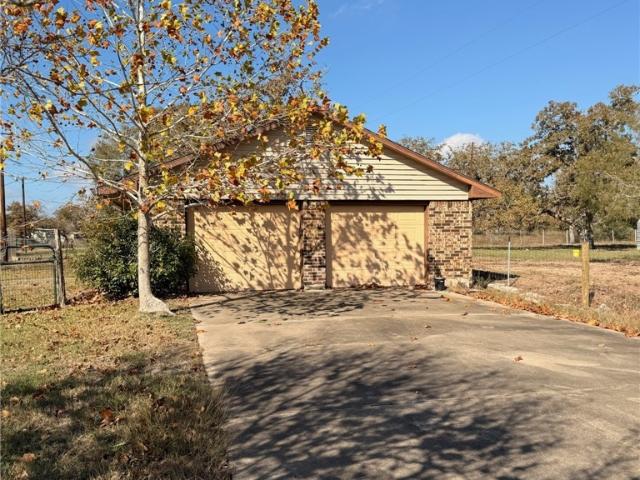 996 Carefree Dr, Victoria, TX 77905 | MLS #618593