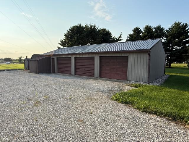 9972 E 500 Road N