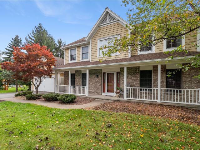 997 Hickory Hollow