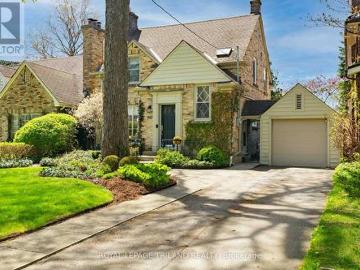 London, Ontario - Fireplace, Parking