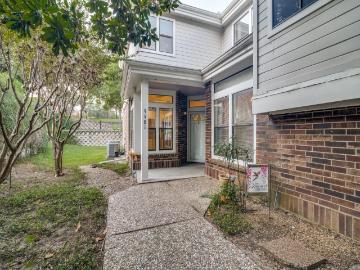 9981 Waterfront Trail
