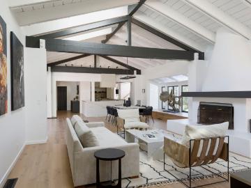 999 Hot Springs Lane, Montecito, US, CA