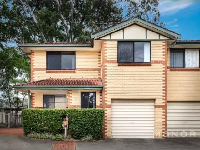 9/9 13 Valeria Street, Toongabbie Townhouse for rent Listed b.