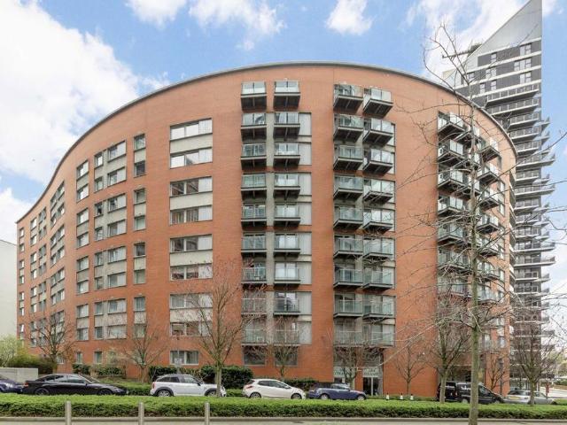99 Blackwall Way, London, E14 9QU, United Kingdom | 2 bed apartment for rent #138932187 | Rentberry