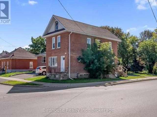 99 Durham Street W, Kawartha Lakes Lindsay, ON, K9V 2P8 house for sale | Listing ID X13735 | Royal LePage