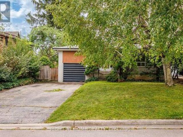 99 Elmhurst Avenue, Toronto, ON, M2N 1R7 house for sale | Listing ID C13812 | Royal LePage