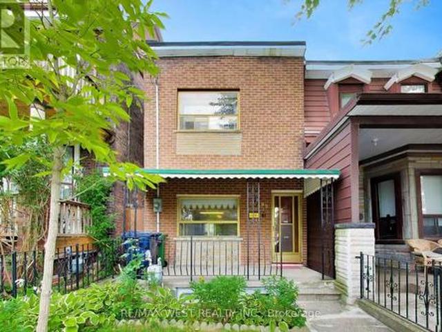 99 Euclid Avenue, Toronto, ON, M6J 2J8 house for sale | Listing ID C13805 | Royal LePage