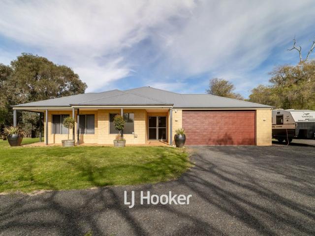 99 Harold Douglas Drive, Dardanup West WA