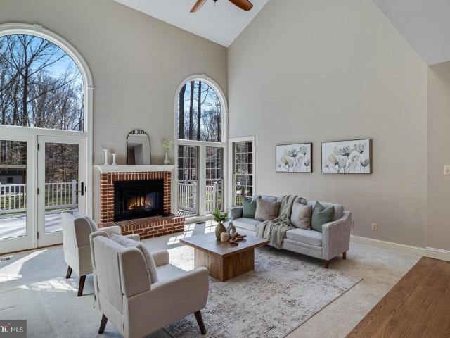 99 Hummingbird Court