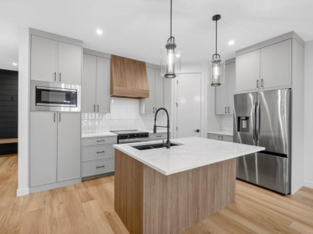 99 Newbury Circle, Sherwood Park, AB, T8B 0E8 house for sale | Listing ID E4505 | Royal LePage
