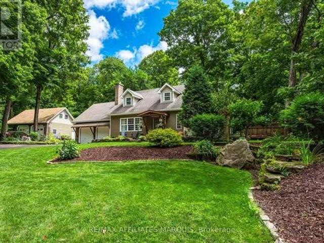 99 Old Kingston Road, Rideau Lakes, ON, K0G 1L0 house for sale | Listing ID X13640 | Royal LePage