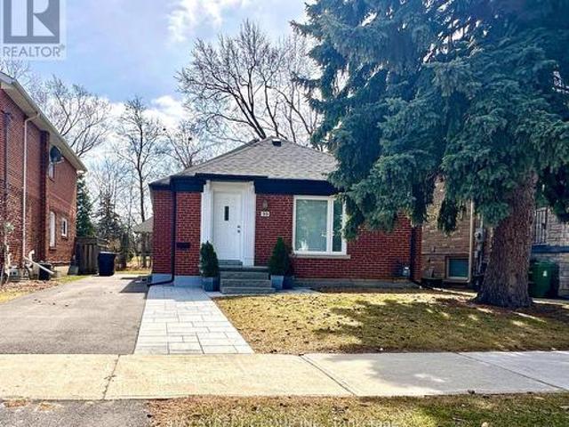99 Park Home Avenue, Toronto, ON, M2N 1W7 house for sale | Listing ID C13708 | Royal LePage