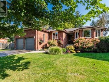 99 Peel Street, Penetanguishene, ON, L9M 1C3 house for sale | Listing ID S13121 | Royal LePage