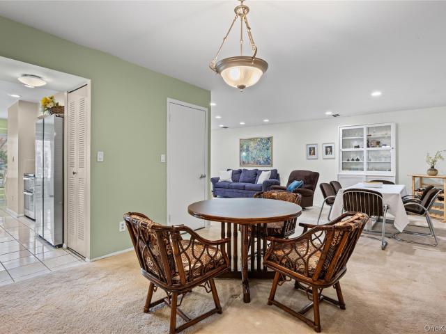 99 S Park Avenue 28