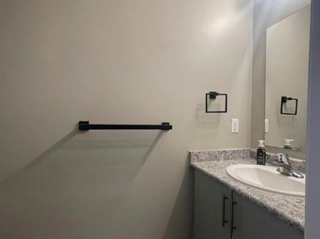 99 SADDLEBROOK Court, Kitchener, Ontario, N2R0P6