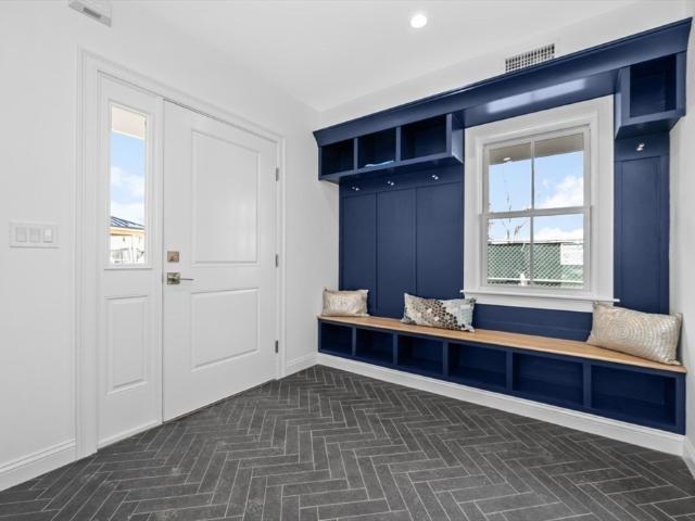99 Sumner St, Unit 1, Quincy, MA 02169 | MLS #73547