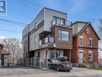 99A & 99B Concord Street N, Ottawa, ON, K1S 0Y7 house for sale | Listing ID X13463 | Royal LePage