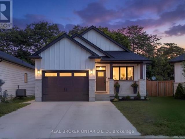 9 Macneil Court, Bayham, ON, N0J 1T0 house for sale | Listing ID X13764 | Royal LePage