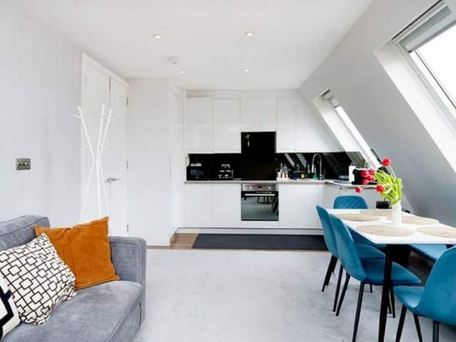 9 Manson Pl South Kensington London SW75LT UK | Studio apartment for rent #169250800 | Rentberry