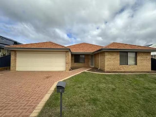 9 Marr Street, Byford, WA 6122