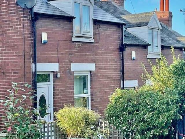 9 Mayorswell Street. Durham 3 bed private hall to rent £650 pcm £150 pw