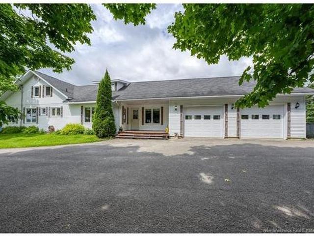 9 Mazerolle, Saint André, NB, E3Y 3C8 house for sale | Listing ID NB142761 | Royal LePage