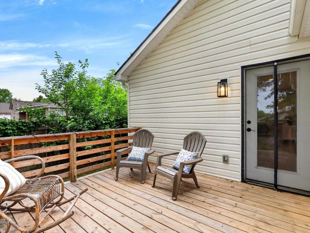 9 Mcdade Street