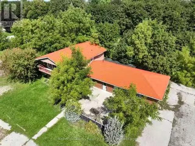 9 Mill Street, Kincardine, ON, N0G 2T0 commercial for lease.