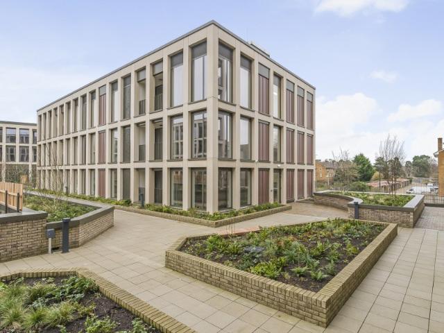 9 Milliners Way, Woking 2 bedrooms Property for lettings Seymours
