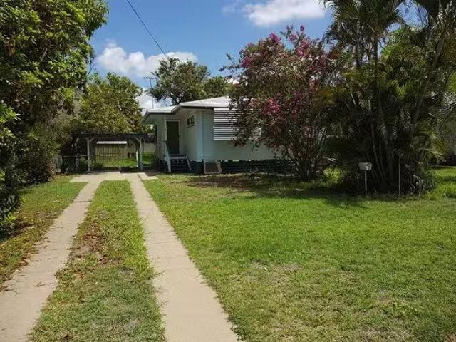 9 Misfeld Street, Moura, QLD 4718