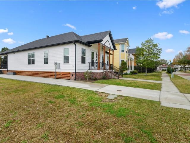 9 Monplaiser Place