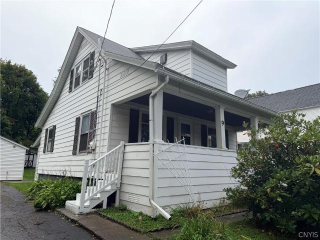 9 Monroe Street