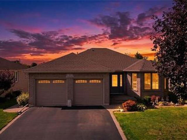9 Nixon Ave Avenue, Paris, ON, N3R 7T7 house for sale | Listing ID 40870 | Royal LePage