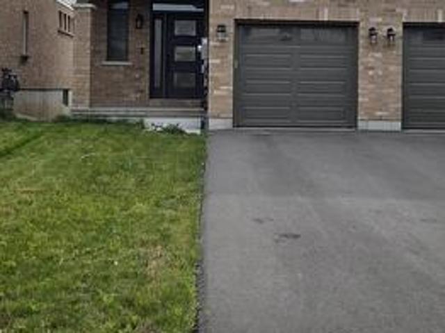 9 Otonabee Street, Belleville, ON, K8N 0T3 house for lease | Listing ID X13548 | Royal LePage