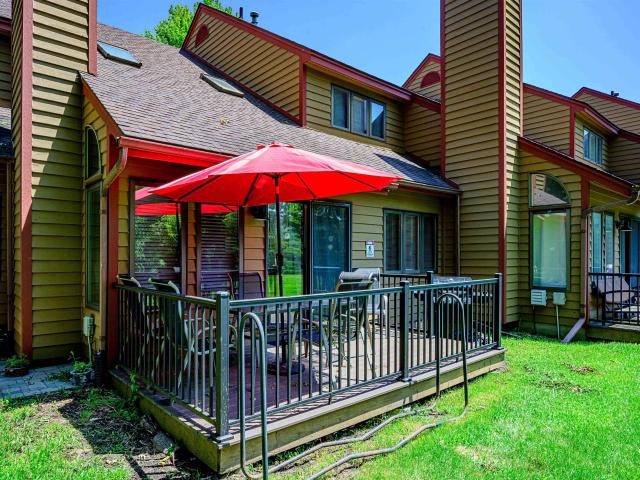 9 Oak Glen Drive