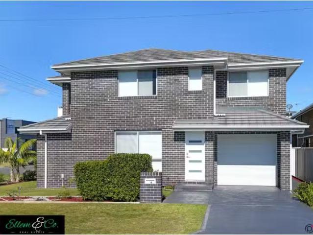 9 Acacia Street, Windang Townhouse for rent Listed by Ellem&c.